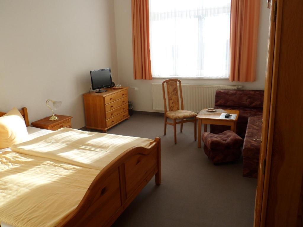 Stadtsee-Pension Templin Room photo